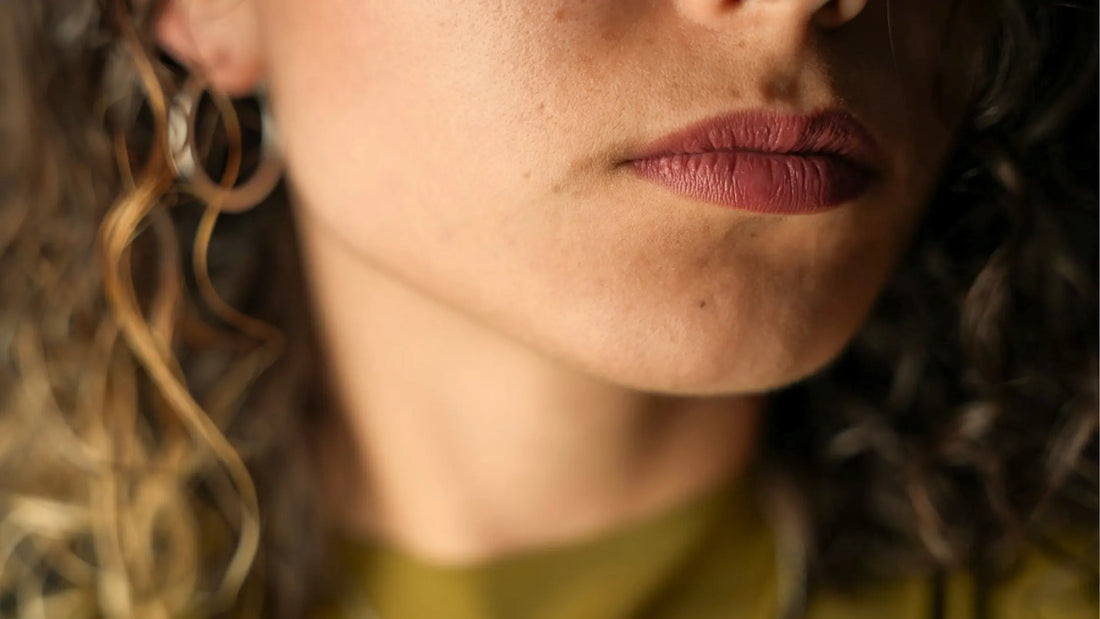 Lip & Cheek Nedir? Tek Üründe Dudak, Yanak ve Bakım - RHANEVA